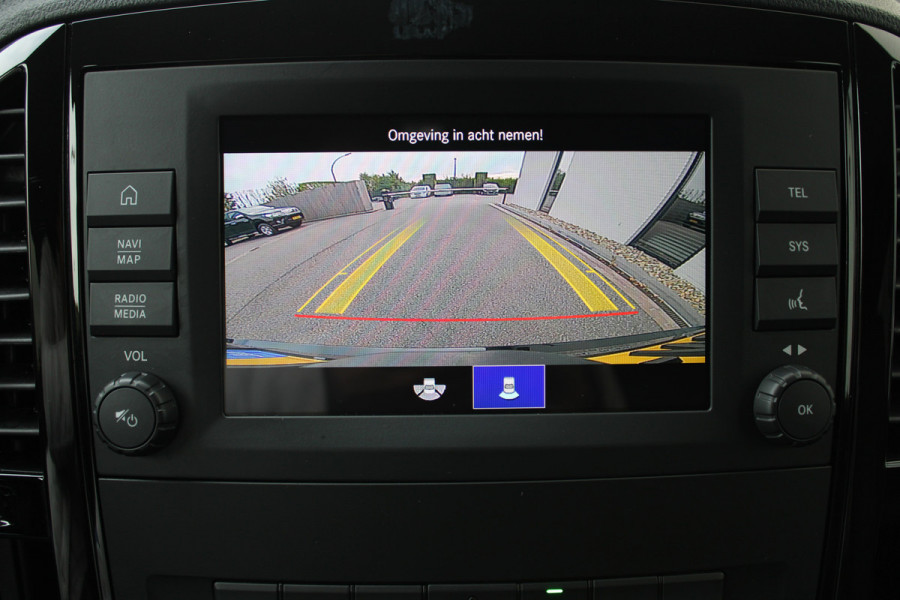 Mercedes-Benz Vito 116 CDI / Aut / Lang / 4x4 / DC / Led-Xenon / Leer / Vol Opties / NIEUWSTAAT Mercedes-Benz Vito 116 CDI / Aut / Lang / 4x4 / DC / Led-Xenon / Leer / Vol Opties / NIEUWSTAAT