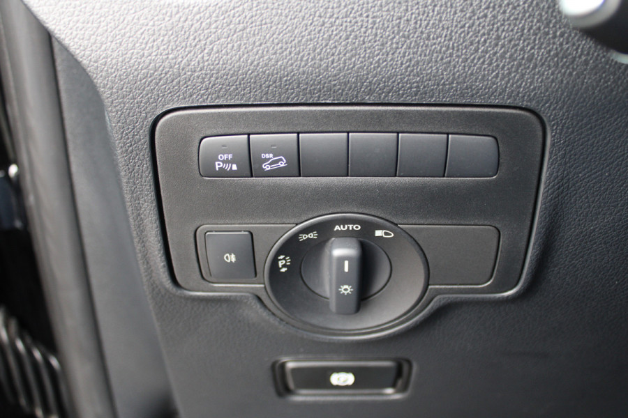 Mercedes-Benz Vito 116 CDI / Aut / Lang / 4x4 / DC / Led-Xenon / Leer / Vol Opties / NIEUWSTAAT Mercedes-Benz Vito 116 CDI / Aut / Lang / 4x4 / DC / Led-Xenon / Leer / Vol Opties / NIEUWSTAAT