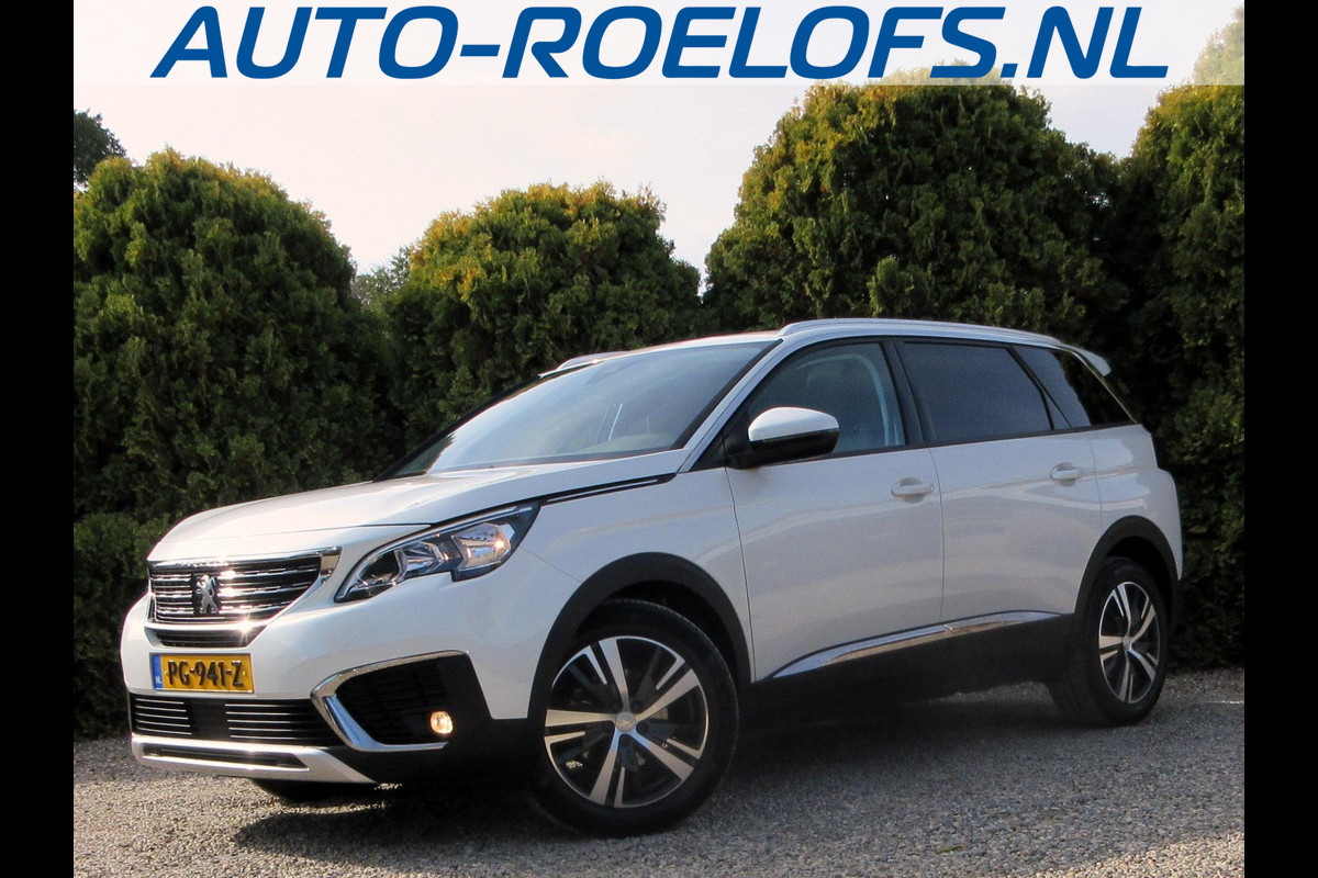 Peugeot 5008 1.6 e-THP Allure Automaat*7-pers*Pano.dak*Trekhaak* Peugeot 5008 1.6 e-THP Allure Automaat*7-pers*Pano.dak*Trekhaak*