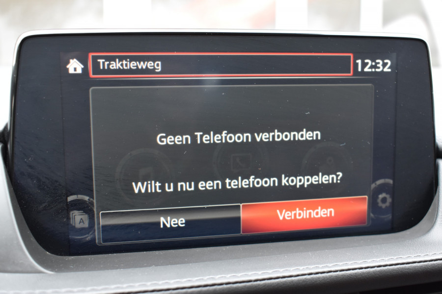 Mazda 6 Sportbreak 2.0 SA G 165 Luxury Automaat  / Navi / Adap. Cruise / 19" LM / Carplay / Cameras / Keyless / Stoelverw. + ventilatie Mazda 6 Sportbreak 2.0 SA G 165 Luxury Automaat  / Navi / Adap. Cruise / 19" LM / Carplay / Cameras / Keyless / Stoelverw. + ventilatie