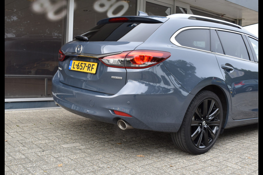 Mazda 6 Sportbreak 2.0 SA G 165 Luxury Automaat  / Navi / Adap. Cruise / 19" LM / Carplay / Cameras / Keyless / Stoelverw. + ventilatie Mazda 6 Sportbreak 2.0 SA G 165 Luxury Automaat  / Navi / Adap. Cruise / 19" LM / Carplay / Cameras / Keyless / Stoelverw. + ventilatie