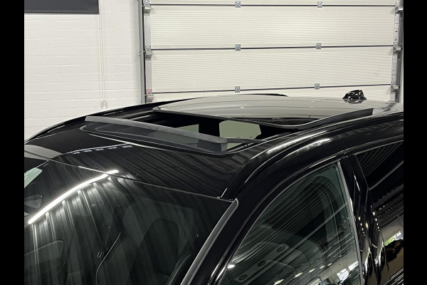 Volvo XC60 2.0 T6 Plug-in hybrid Black Edition | Open dak | Adapt. Cruise | Stoel-/Stuurverwarming | Memory seats | 21"