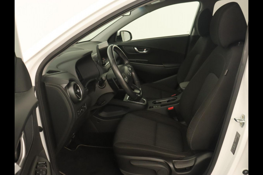 Hyundai Kona 1.6 GDI HEV Fashion | Head-Up | Adaptive cruise | Camera | Carplay | Krell Audio | Keyless | Navigatie | Digital Cockpit | Climate control Hyundai Kona 1.6 GDI HEV Fashion | Head-Up | Adaptive cruise | Camera | Carplay | Krell Audio | Keyless | Navigatie | Digital Cockpit | Climate control