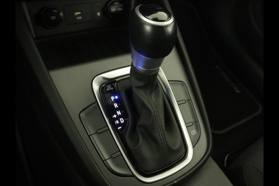 Hyundai Kona 1.6 GDI HEV Fashion | Head-Up | Adaptive cruise | Camera | Carplay | Krell Audio | Keyless | Navigatie | Digital Cockpit | Climate control Hyundai Kona 1.6 GDI HEV Fashion | Head-Up | Adaptive cruise | Camera | Carplay | Krell Audio | Keyless | Navigatie | Digital Cockpit | Climate control