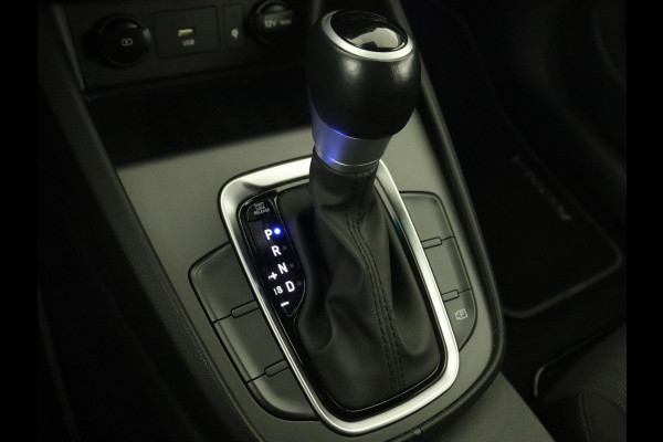 Hyundai Kona 1.6 GDI HEV Fashion | Head-Up | Adaptive cruise | Camera | Carplay | Krell Audio | Keyless | Navigatie | Digital Cockpit | Climate control Hyundai Kona 1.6 GDI HEV Fashion | Head-Up | Adaptive cruise | Camera | Carplay | Krell Audio | Keyless | Navigatie | Digital Cockpit | Climate control