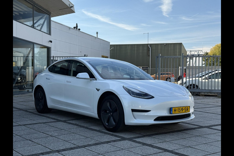 Tesla Model 3 Range Plus RWD | Autopilot | Panorama | Leder | Tesla Model 3 Range Plus RWD | Autopilot | Panorama | Leder |