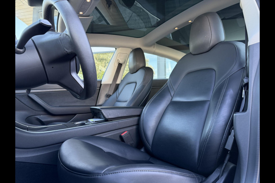 Tesla Model 3 Range Plus RWD | Autopilot | Panorama | Leder | Tesla Model 3 Range Plus RWD | Autopilot | Panorama | Leder |
