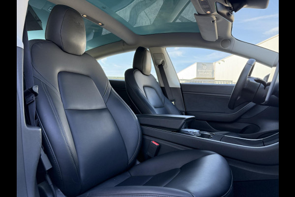 Tesla Model 3 Range Plus RWD | Autopilot | Panorama | Leder | Tesla Model 3 Range Plus RWD | Autopilot | Panorama | Leder |