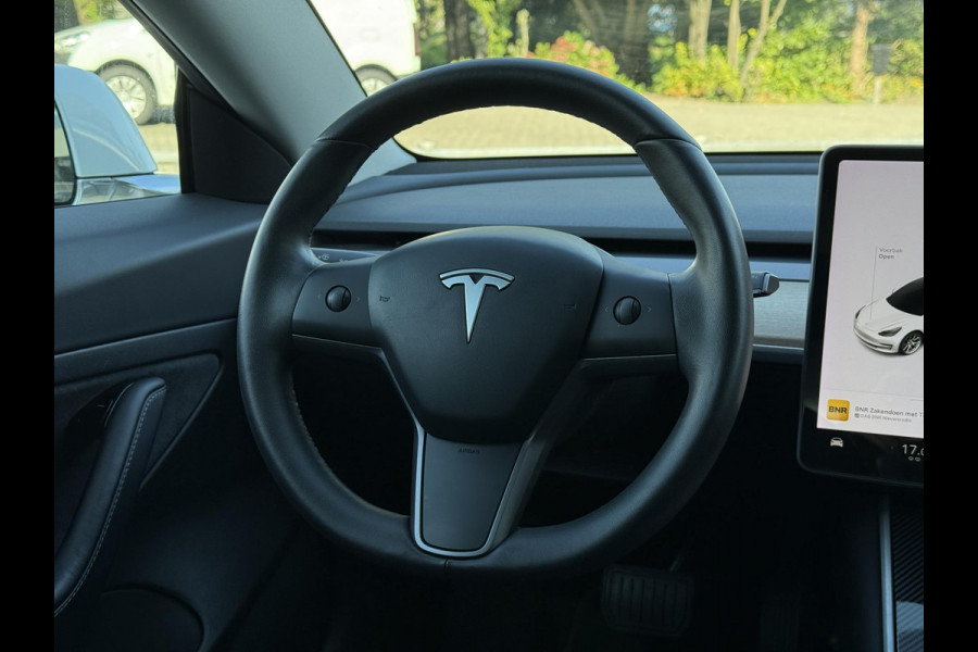 Tesla Model 3 Range Plus RWD | Autopilot | Panorama | Leder | Tesla Model 3 Range Plus RWD | Autopilot | Panorama | Leder |