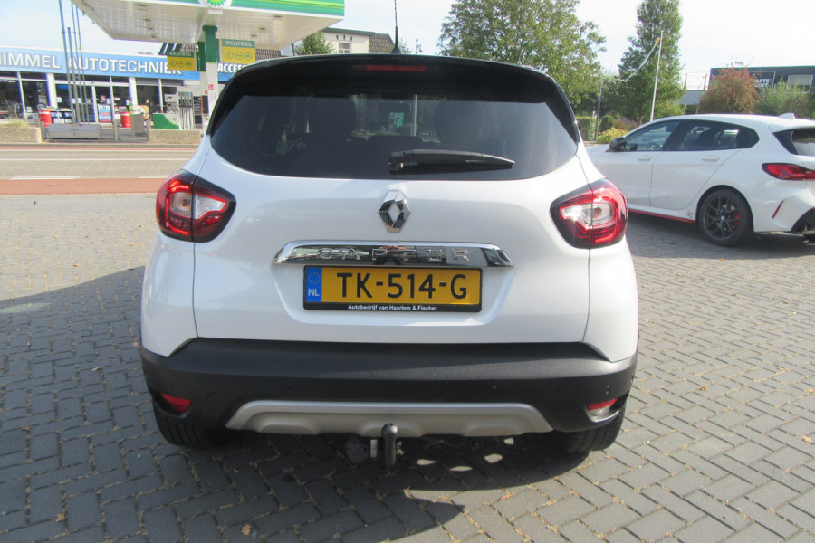 Renault Captur 0.9 TCe Intens, Navigatie, Camera, Blind Spot, Trekhaak Renault Captur 0.9 TCe Intens, Navigatie, Camera, Blind Spot, Trekhaak