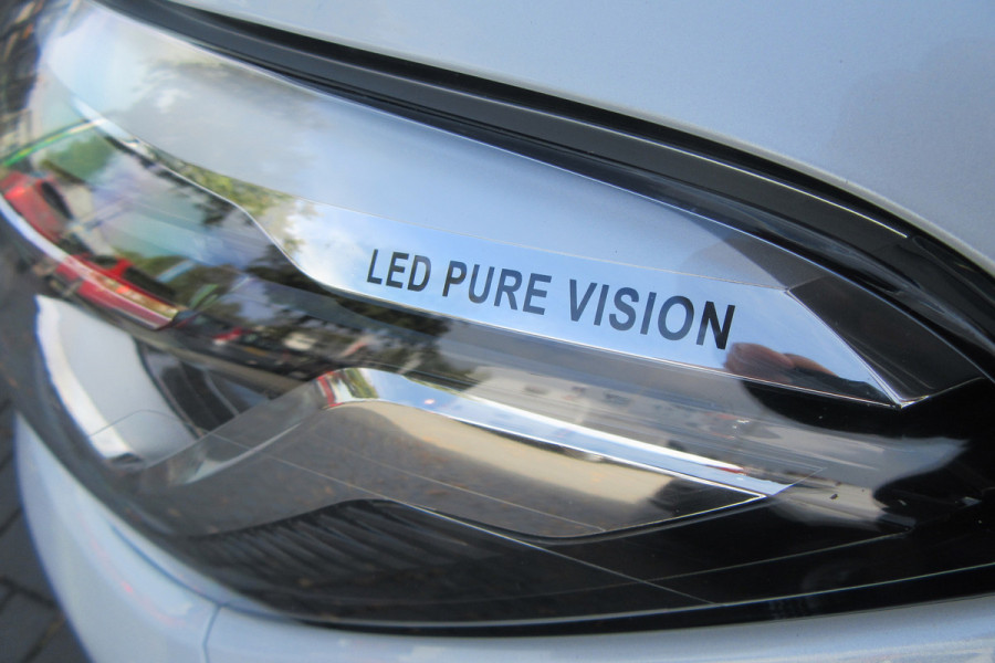 Renault Captur 0.9 TCe Intens, Navigatie, Camera, Blind Spot, Trekhaak Renault Captur 0.9 TCe Intens, Navigatie, Camera, Blind Spot, Trekhaak