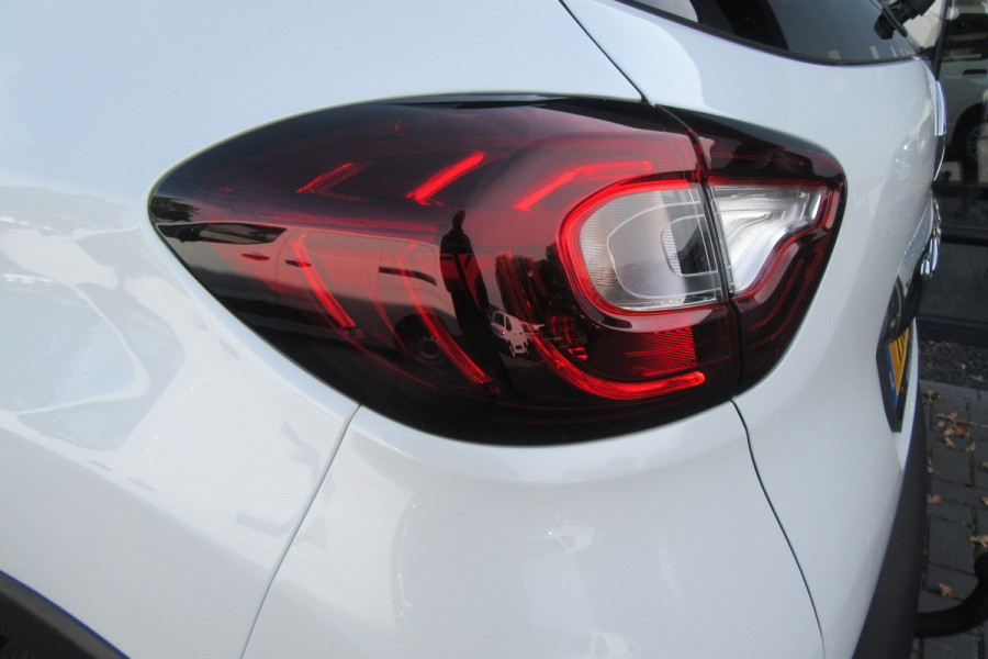 Renault Captur 0.9 TCe Intens, Navigatie, Camera, Blind Spot, Trekhaak Renault Captur 0.9 TCe Intens, Navigatie, Camera, Blind Spot, Trekhaak