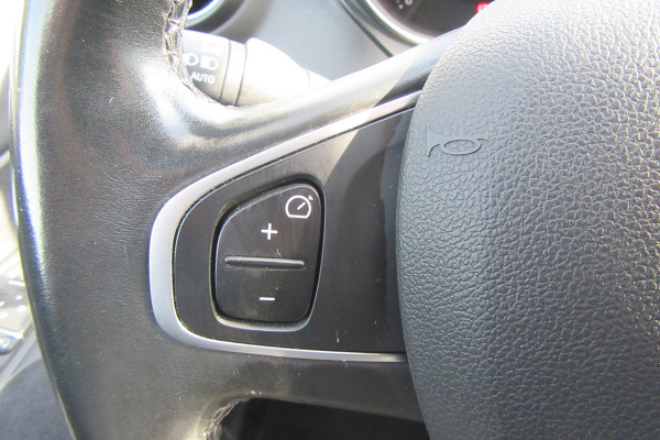 Renault Captur 0.9 TCe Intens, Navigatie, Camera, Blind Spot, Trekhaak Renault Captur 0.9 TCe Intens, Navigatie, Camera, Blind Spot, Trekhaak