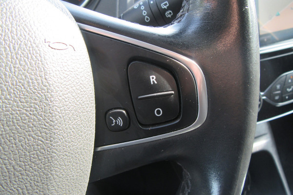 Renault Captur 0.9 TCe Intens, Navigatie, Camera, Blind Spot, Trekhaak Renault Captur 0.9 TCe Intens, Navigatie, Camera, Blind Spot, Trekhaak