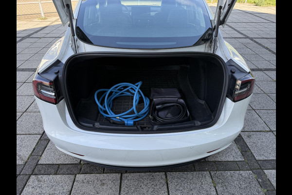 Tesla Model 3 Range Plus RWD | Autopilot | Panorama | Leder | Tesla Model 3 Range Plus RWD | Autopilot | Panorama | Leder |