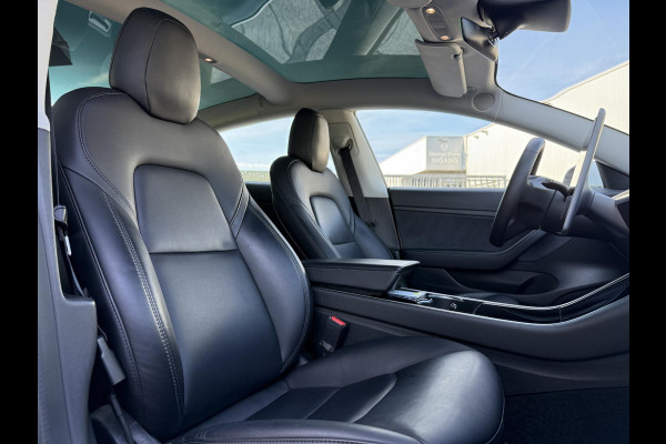 Tesla Model 3 Range Plus RWD | Autopilot | Panorama | Leder | Tesla Model 3 Range Plus RWD | Autopilot | Panorama | Leder |