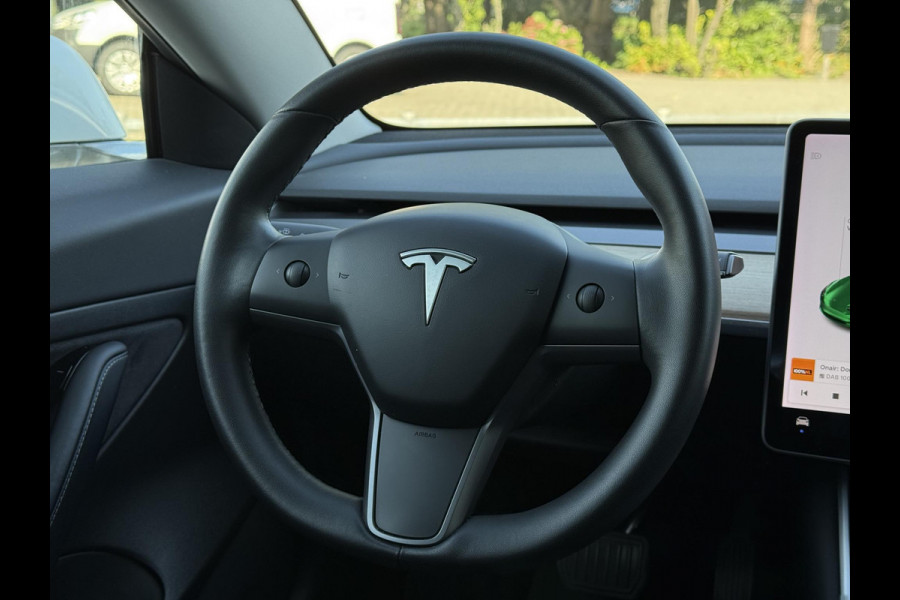 Tesla Model 3 Range Plus RWD | Autopilot | Panorama | Leder | Tesla Model 3 Range Plus RWD | Autopilot | Panorama | Leder |