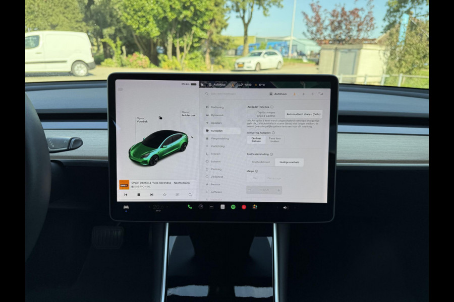 Tesla Model 3 Range Plus RWD | Autopilot | Panorama | Leder | Tesla Model 3 Range Plus RWD | Autopilot | Panorama | Leder |