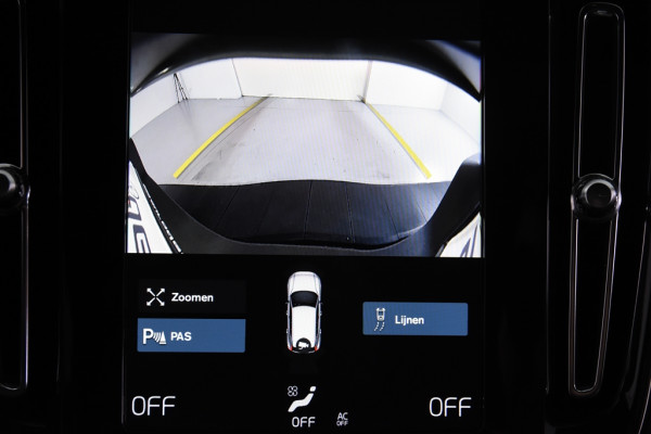 Volvo XC40 1.5 T2 Core *1ste Eigenaar*Navigatie*Memory*Camera* Volvo XC40 1.5 T2 Core *1ste Eigenaar*Navigatie*Memory*Camera*