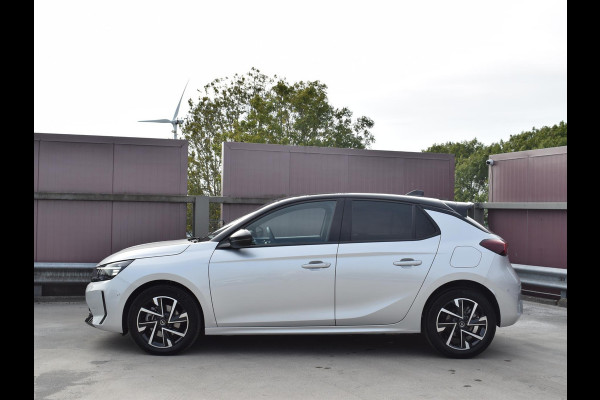 Opel Corsa 1.2 Turbo Hybrid GS 3 FASE | ACHTERUITRIJCAMERA + SENSOREN | CARPLAY | E.C.C. Opel Corsa 1.2 Turbo Hybrid GS 3 FASE | ACHTERUITRIJCAMERA + SENSOREN | CARPLAY | E.C.C.