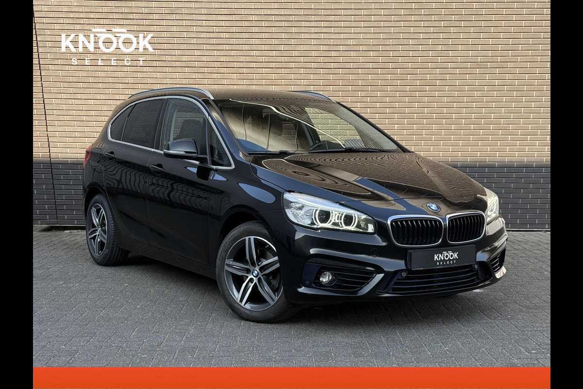 BMW 2 Serie Active Tourer 218i Sport / Camera / Sportleder / Head Up BMW 2 Serie Active Tourer 218i Sport / Camera / Sportleder / Head Up