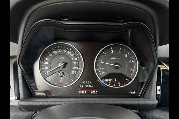 BMW 2 Serie Active Tourer 218i Sport / Camera / Sportleder / Head Up BMW 2 Serie Active Tourer 218i Sport / Camera / Sportleder / Head Up