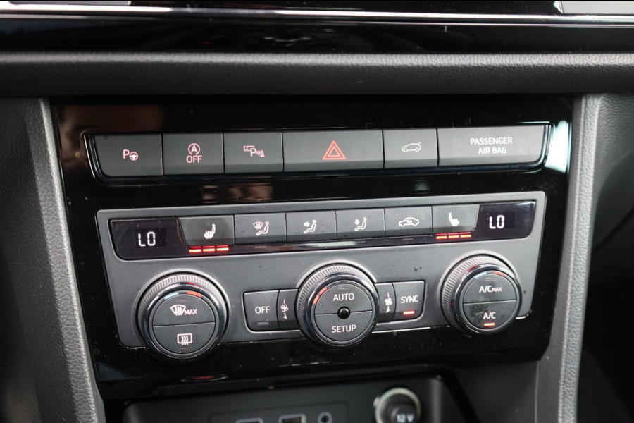 CUPRA Ateca 2.0 TSI 4DRIVE 300+PK LED/VIRTUAL/SFEER/BEATS/PANO/HALF LEDER+ALCANTARA+S.VERWARMING/19/CAM/ACC/ECC/12 MDN GARANTIE! CUPRA Ateca 2.0 TSI 4DRIVE 300+PK LED/VIRTUAL/SFEER/BEATS/PANO/HALF LEDER+ALCANTARA+S.VERWARMING/19/CAM/ACC/ECC/12 MDN GARANTIE!
