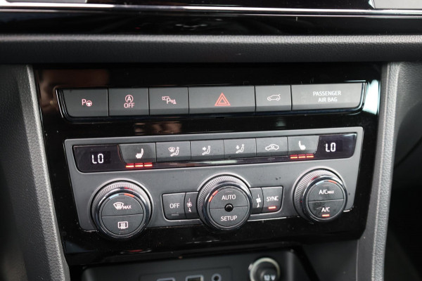 CUPRA Ateca 2.0 TSI 4DRIVE 300+PK LED/VIRTUAL/SFEER/BEATS/PANO/HALF LEDER+ALCANTARA+S.VERWARMING/19/CAM/ACC/ECC/12 MDN GARANTIE! CUPRA Ateca 2.0 TSI 4DRIVE 300+PK LED/VIRTUAL/SFEER/BEATS/PANO/HALF LEDER+ALCANTARA+S.VERWARMING/19/CAM/ACC/ECC/12 MDN GARANTIE!