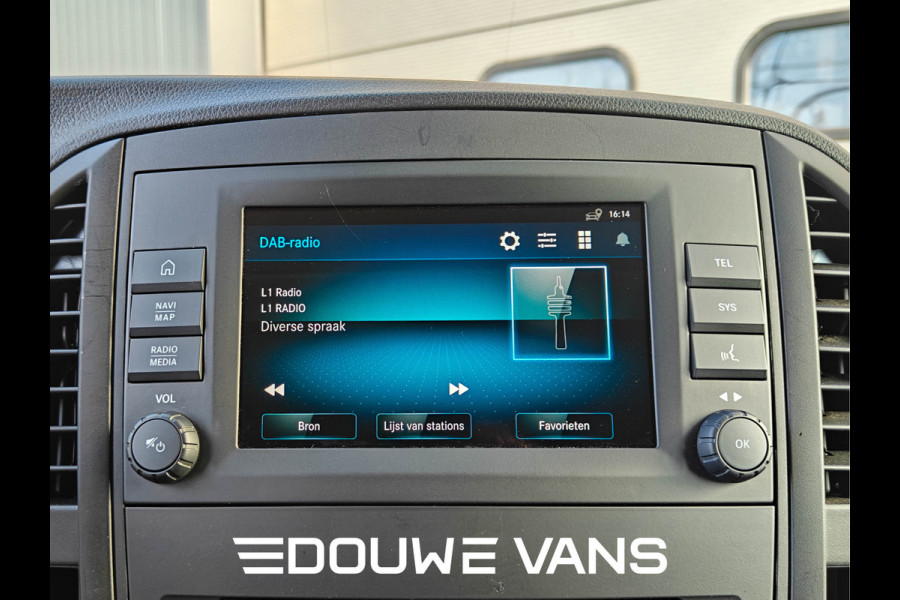 Mercedes-Benz Vito 124 Dubbel Cabine Automaat 237 PK 6 Persoons 9G-Tronic N1 Grijs Kenteken