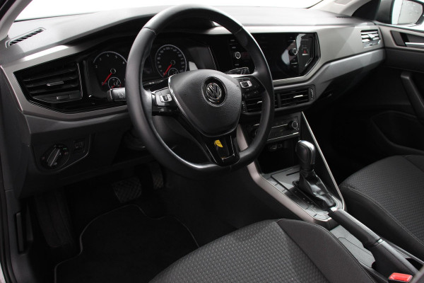Volkswagen Polo 1.0 TSI DSG Comfortline | Navigatie | Apple Carplay/Android Auto | Climate Control | Adaptive Cruise Control | Extra Getint Glas Volkswagen Polo 1.0 TSI DSG Comfortline | Navigatie | Apple Carplay/Android Auto | Climate Control | Adaptive Cruise Control | Extra Getint Glas