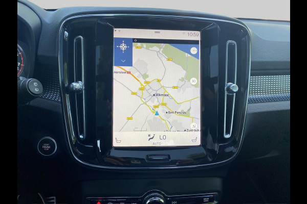 Volvo XC40 2.0 T4 R-Design | elektrisch wegklapbare trekhaak