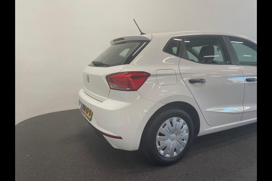 Seat Ibiza 1.0 MPI Reference Navigatie Apple Carplay/Android Auto Stoelverwarming Airco