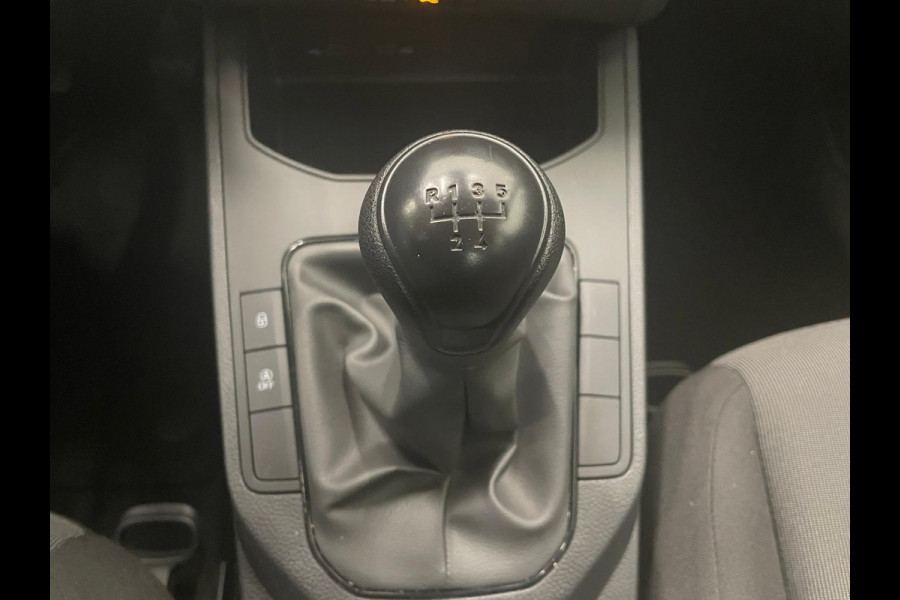 Seat Ibiza 1.0 MPI Reference Navigatie Apple Carplay/Android Auto Stoelverwarming Airco