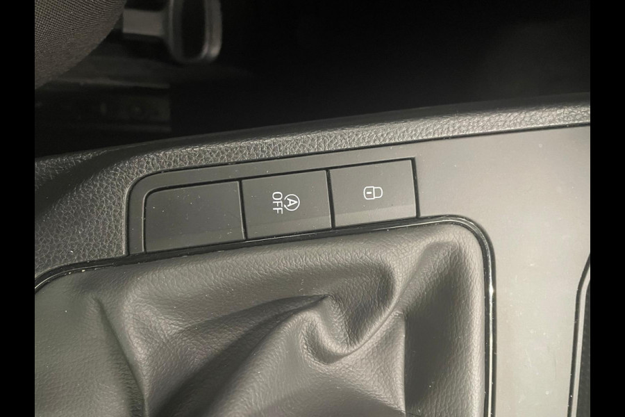 Seat Ibiza 1.0 MPI Reference Navigatie Apple Carplay/Android Auto Stoelverwarming Airco