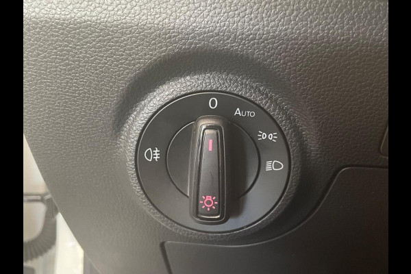 Seat Ibiza 1.0 MPI Reference Navigatie Apple Carplay/Android Auto Stoelverwarming Airco