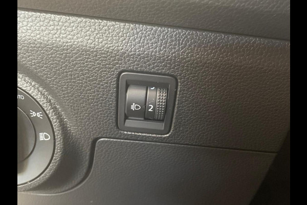 Seat Ibiza 1.0 MPI Reference Navigatie Apple Carplay/Android Auto Stoelverwarming Airco