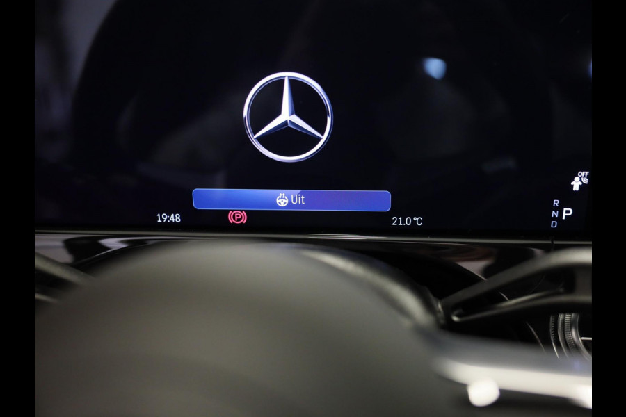 Mercedes-Benz E-Klasse Estate 300 e AMG 53 Look / HYPERSCREEN / Burmester / Acc / Lane Assist / 360 Camera / Pano / Trekhaak / 20 Mercedes-Benz E-Klasse Estate 300 e AMG 53 Look / HYPERSCREEN / Burmester / Acc / Lane Assist / 360 Camera / Pano / Trekhaak / 20