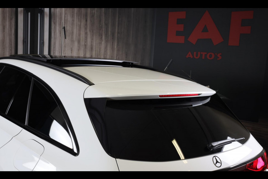 Mercedes-Benz E-Klasse Estate 300 e AMG 53 Look / HYPERSCREEN / Burmester / Acc / Lane Assist / 360 Camera / Pano / Trekhaak / 20 Mercedes-Benz E-Klasse Estate 300 e AMG 53 Look / HYPERSCREEN / Burmester / Acc / Lane Assist / 360 Camera / Pano / Trekhaak / 20