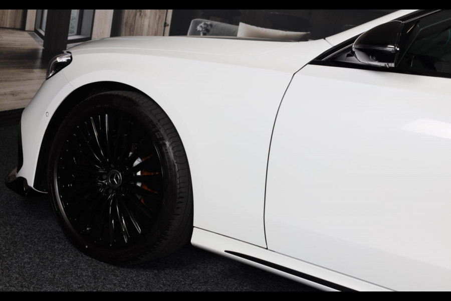 Mercedes-Benz E-Klasse Estate 300 e AMG 53 Look / HYPERSCREEN / Burmester / Acc / Lane Assist / 360 Camera / Pano / Trekhaak / 20 Mercedes-Benz E-Klasse Estate 300 e AMG 53 Look / HYPERSCREEN / Burmester / Acc / Lane Assist / 360 Camera / Pano / Trekhaak / 20