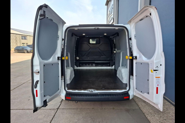 Ford Transit Custom 280 2.0 TDCI L1H1 Trend AUTOMAAT / AIRCO / CRUISE CONTROLE / EURO 6 Ford Transit Custom 280 2.0 TDCI L1H1 Trend AUTOMAAT / AIRCO / CRUISE CONTROLE / EURO 6