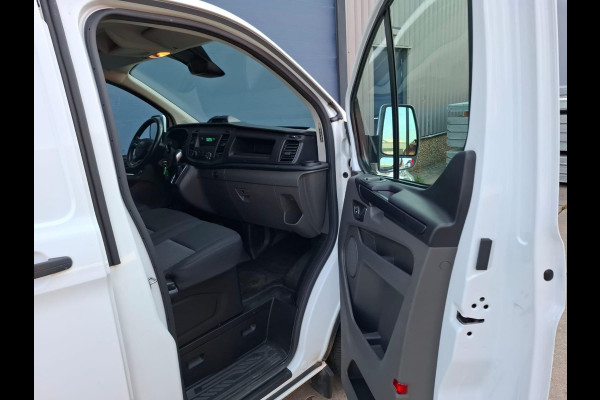 Ford Transit Custom 280 2.0 TDCI L1H1 Trend AUTOMAAT / AIRCO / CRUISE CONTROLE / EURO 6 Ford Transit Custom 280 2.0 TDCI L1H1 Trend AUTOMAAT / AIRCO / CRUISE CONTROLE / EURO 6