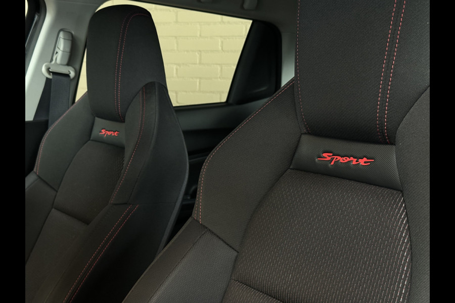 Suzuki Swift 1.4 140pk Sport | Navi | 17" | Carplay | Stoelverwarming | Camera | Volledig  elk jaar onderhouden
