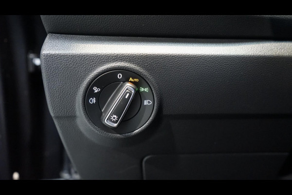 Volkswagen T-Roc 1.5 TSI Style AUTOMAAT-CAMERAFULL LED-KEYLESS-LEDER-MEMORY-PANORAMA-STOELVERWARMING-VIRTUEEL