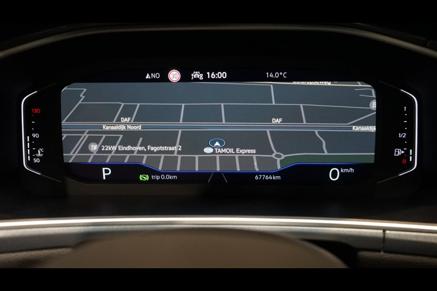 Volkswagen T-Roc 1.5 TSI Style AUTOMAAT-CAMERAFULL LED-KEYLESS-LEDER-MEMORY-PANORAMA-STOELVERWARMING-VIRTUEEL