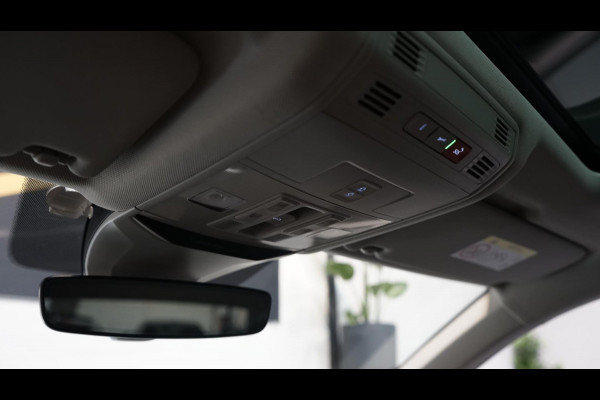 Volkswagen T-Roc 1.5 TSI Style AUTOMAAT-CAMERAFULL LED-KEYLESS-LEDER-MEMORY-PANORAMA-STOELVERWARMING-VIRTUEEL
