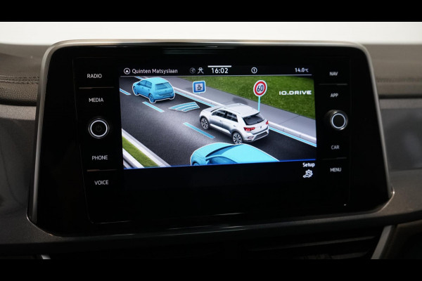 Volkswagen T-Roc 1.5 TSI Style AUTOMAAT-CAMERAFULL LED-KEYLESS-LEDER-MEMORY-PANORAMA-STOELVERWARMING-VIRTUEEL