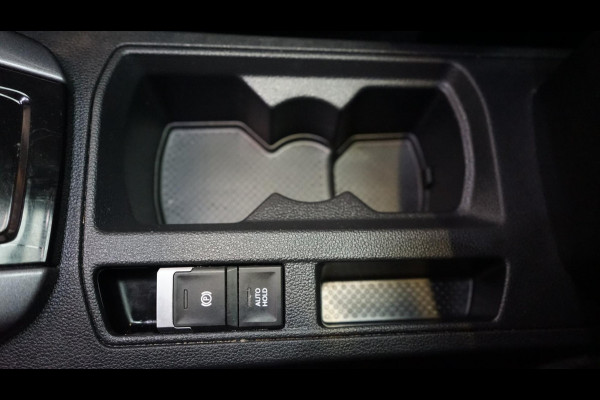 Volkswagen T-Roc 1.5 TSI Style AUTOMAAT-CAMERAFULL LED-KEYLESS-LEDER-MEMORY-PANORAMA-STOELVERWARMING-VIRTUEEL