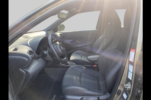 Toyota Yaris Cross 1.5 Hybrid Adventure AWD | Inclusief Winterset Toyota Yaris Cross 1.5 Hybrid Adventure AWD | Inclusief Winterset