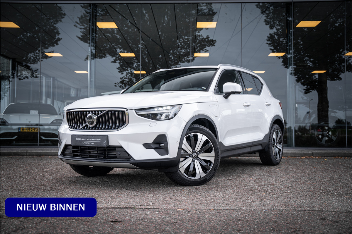 Volvo XC40 1.5 T4 Recharge Plus Bright ** Leder ** Camera ** Trekhaak ** Memory Seats Volvo XC40 1.5 T4 Recharge Plus Bright ** Leder ** Camera ** Trekhaak ** Memory Seats