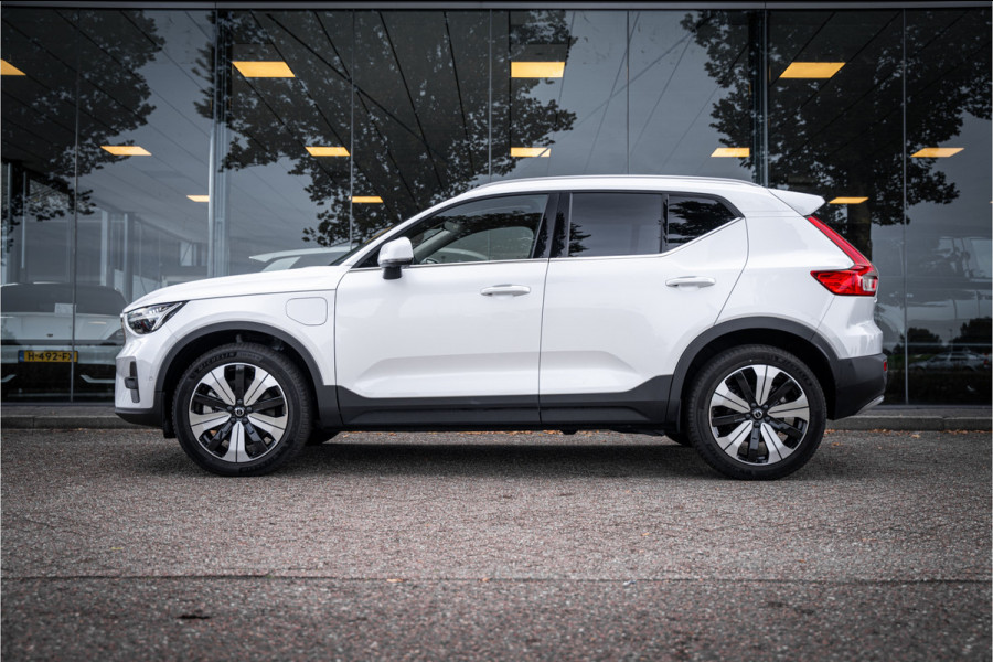 Volvo XC40 1.5 T4 Recharge Plus Bright ** Leder ** Camera ** Trekhaak ** Memory Seats Volvo XC40 1.5 T4 Recharge Plus Bright ** Leder ** Camera ** Trekhaak ** Memory Seats